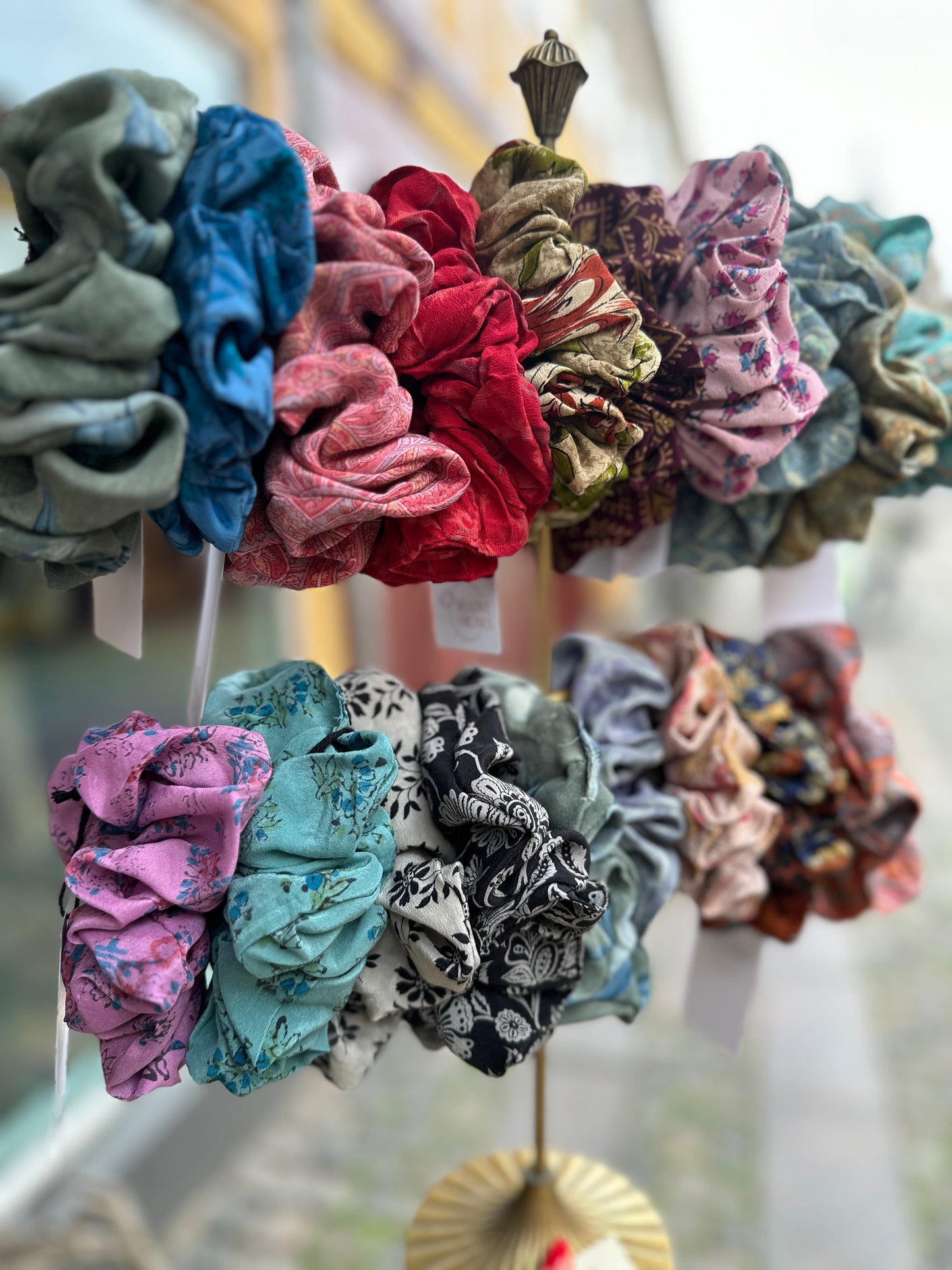 Scrunchie i silke (Relove and Roses)