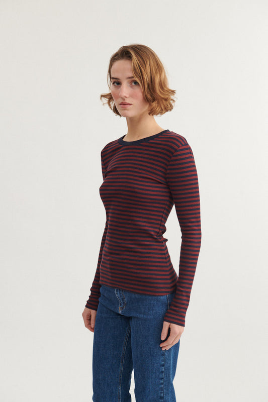 Ludmilla LS Tee (Bordeaux Truffle/Sky Captain)