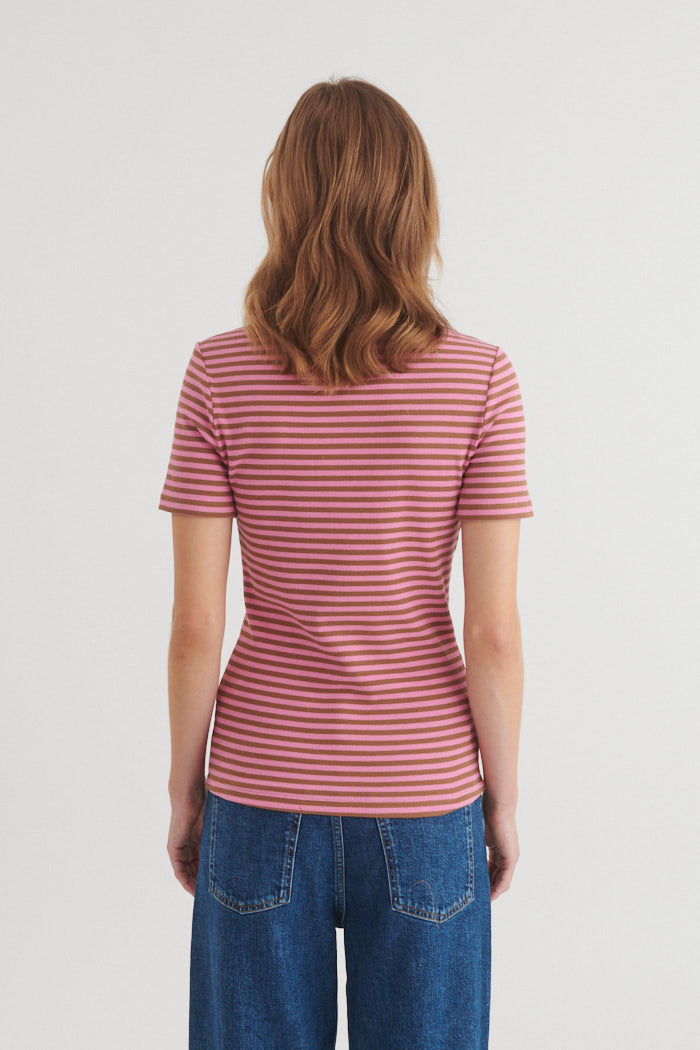 Ludmilla Kortærmet Tee, Cashmere Rose/Nuthatch, Basic Apparel