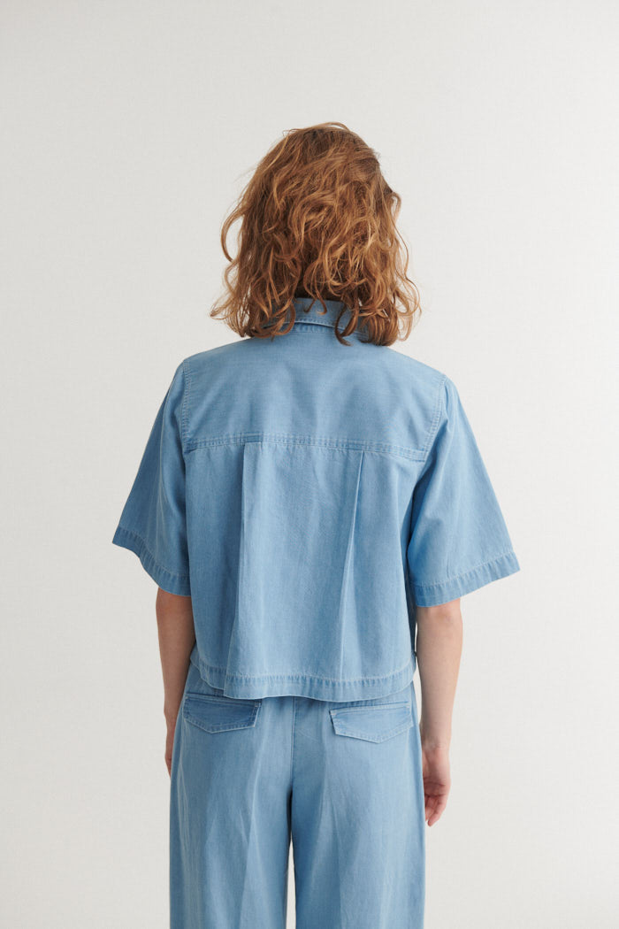 Cody SS Shirt, Light Wash, Basic Apparel