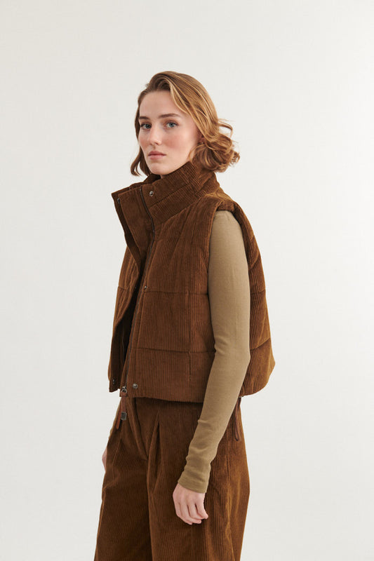 Isa Vest (Desert Palm)