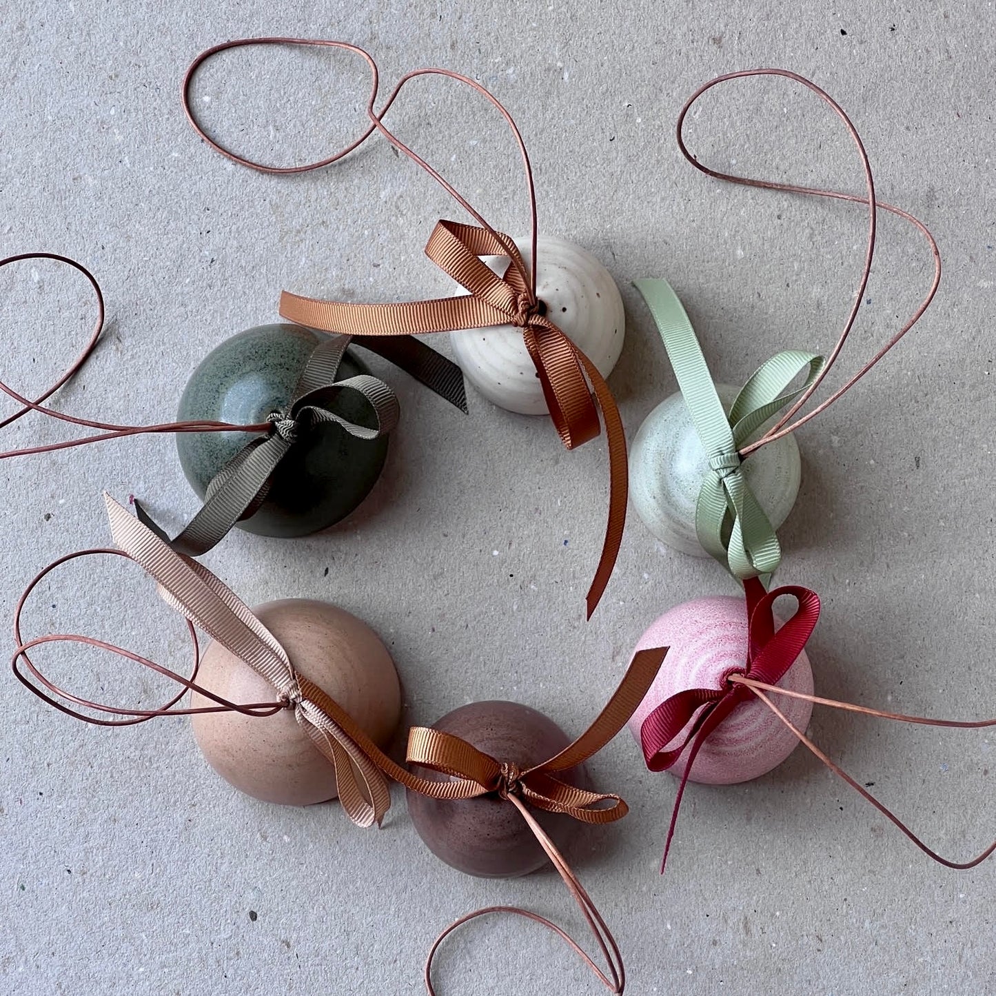 Juleklokke, Cortado, Damhus Keramik