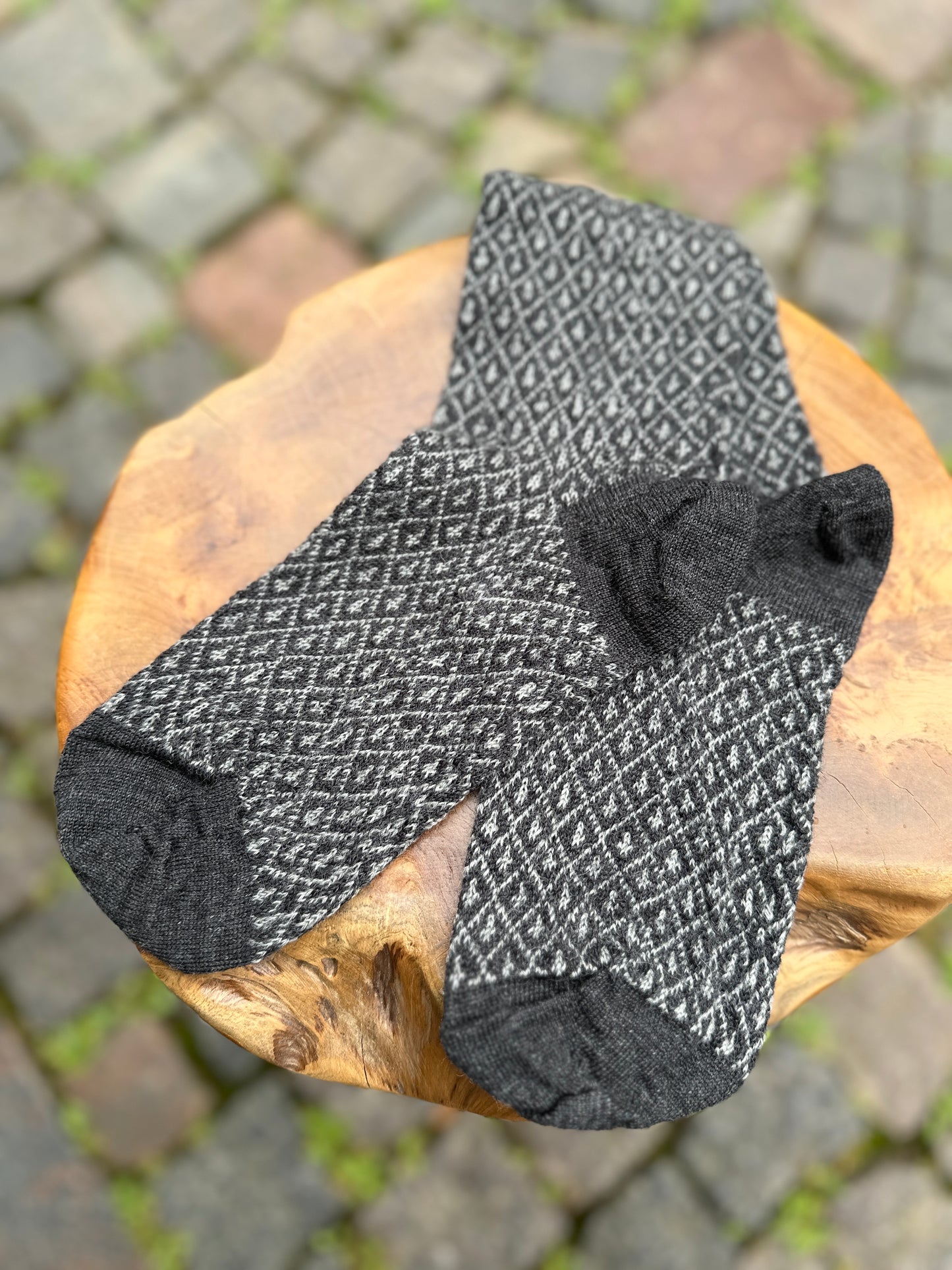 Tynd uldstrømpe, Grey/Black, Hirsch