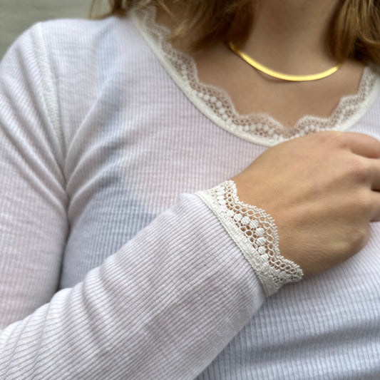 Bluse m/ blonde, Wool, Off White, Joha