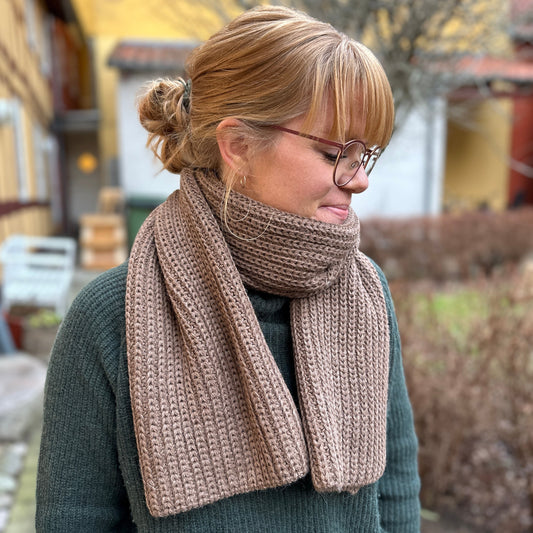 Pepe Scarf, Cocoa, Esencia