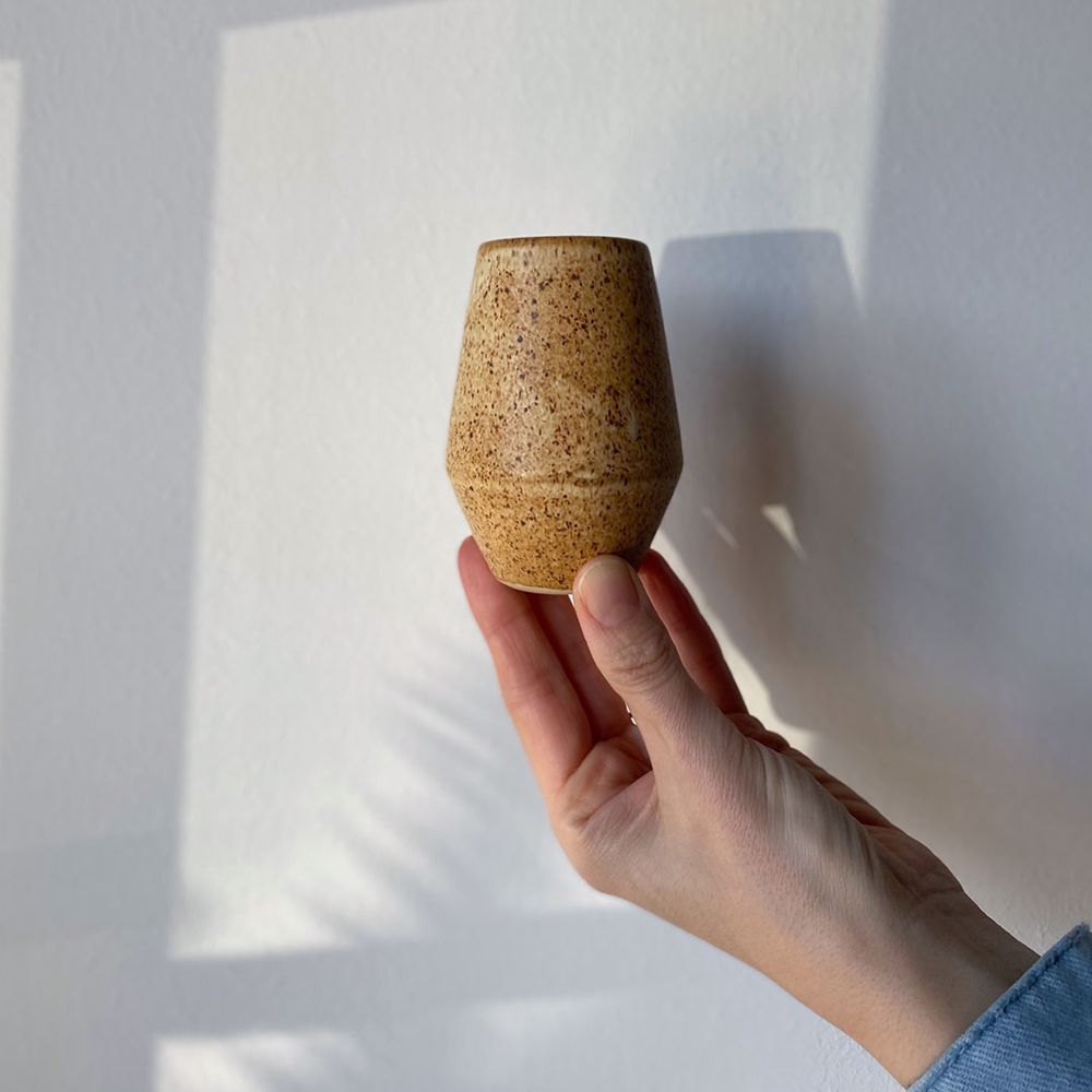 Oda Garden vase (lille) BRUN