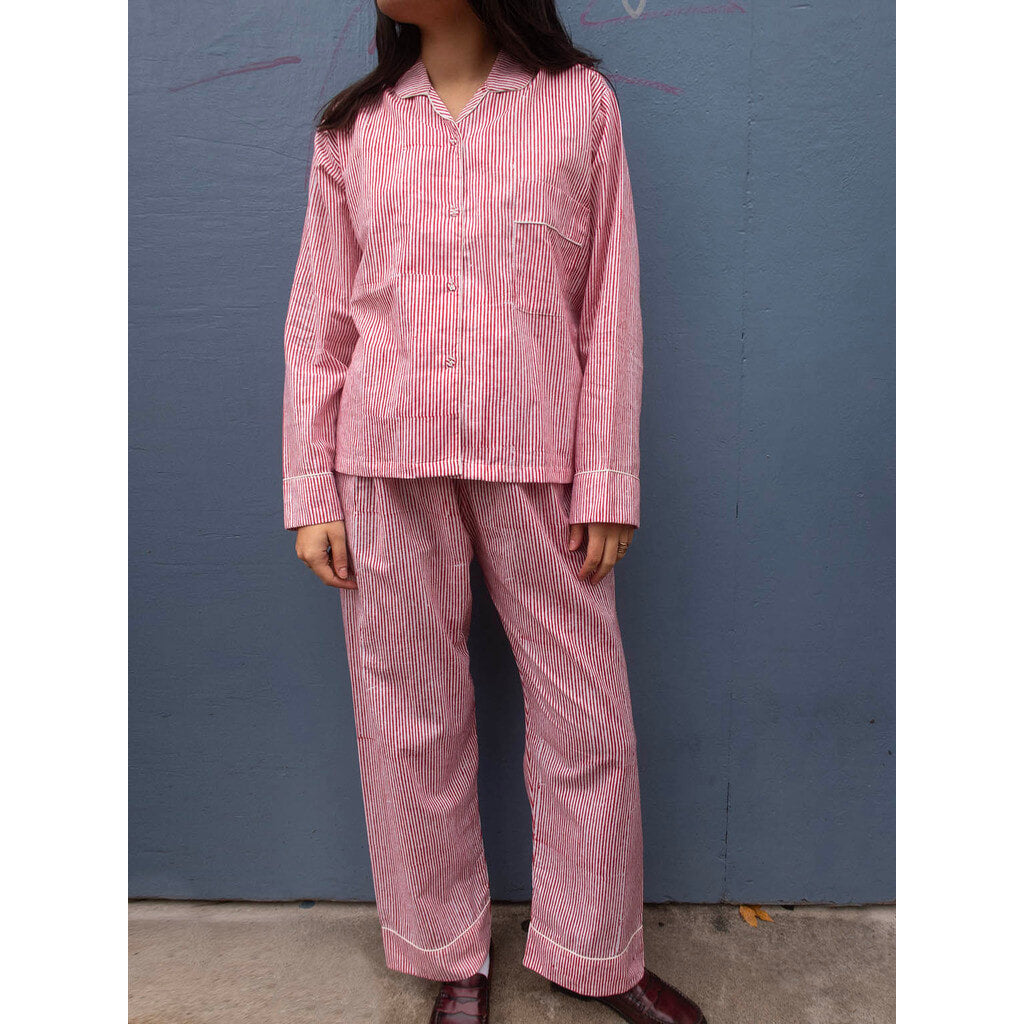 Pyjamas (red stripe)