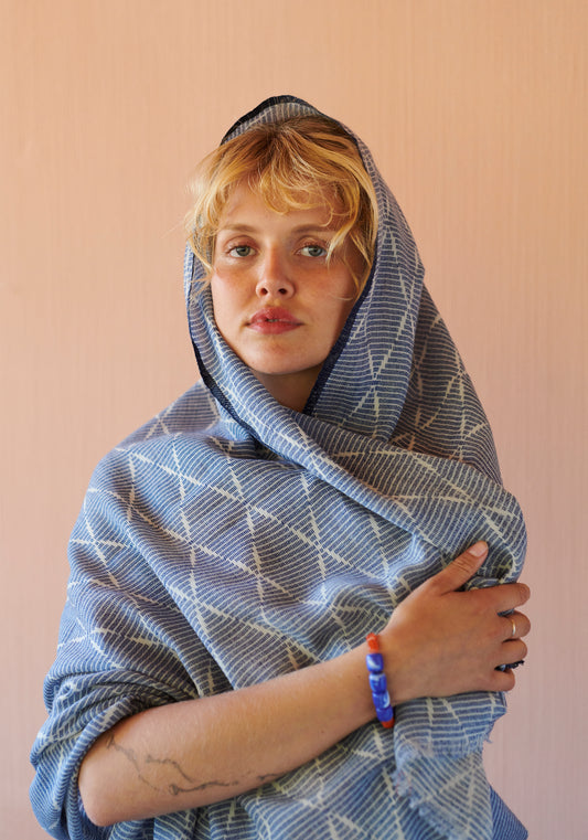 Tørklæde (Amina Ikat - Indigo)