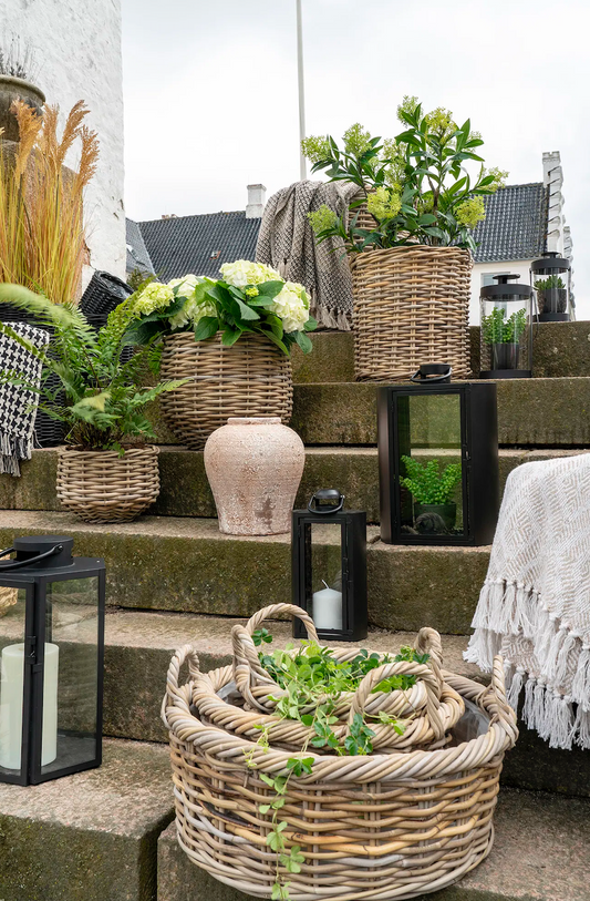 Kurv med hank (lav model)