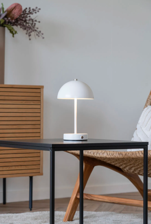 Genopladelig lampe, hvid, House Nordic