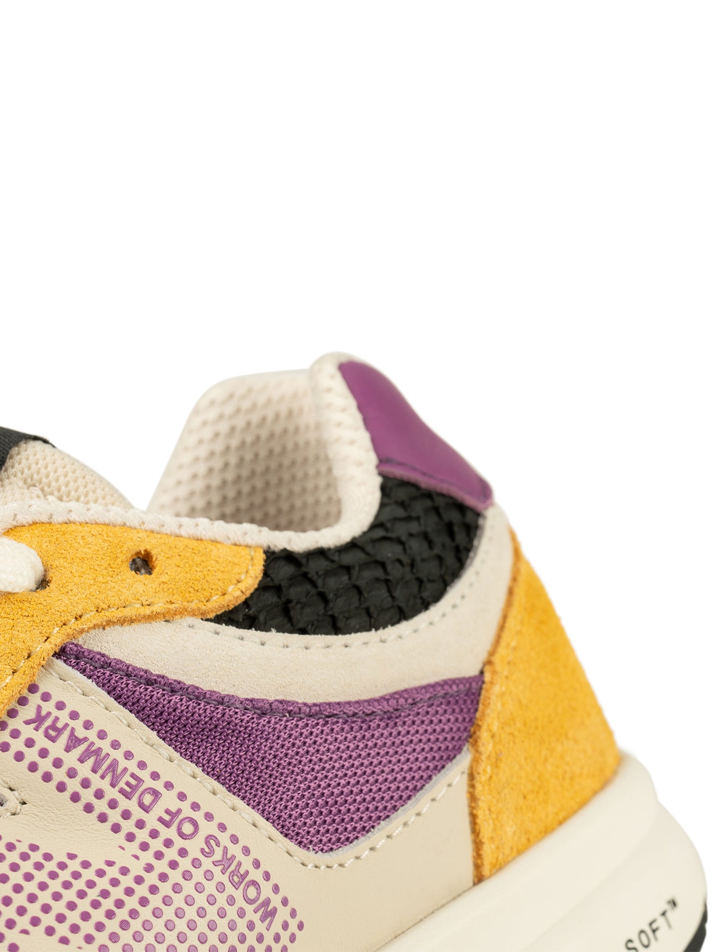 Rigmor Reflective Sneakers (old gold/amethyst)