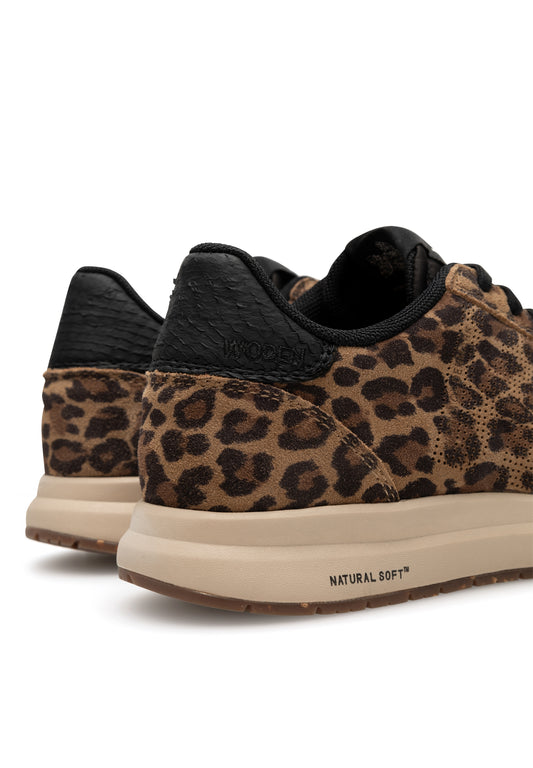 Nicoline Leo Sneakers