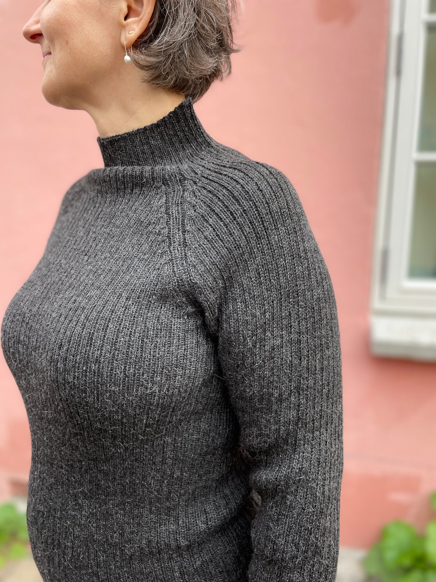 Alpaka strik med høj hals