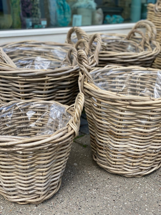 Kurv med hank (V-form)