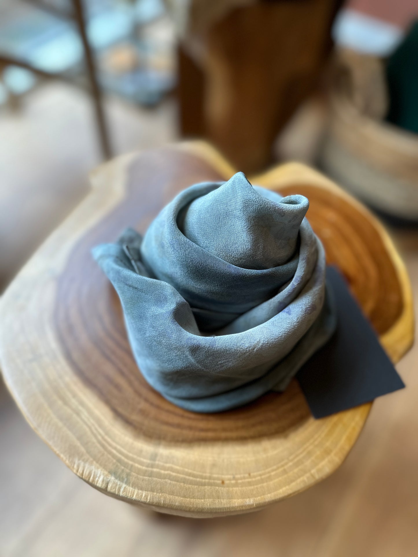 #31 Lille silketørklæde (65x65 cm.)