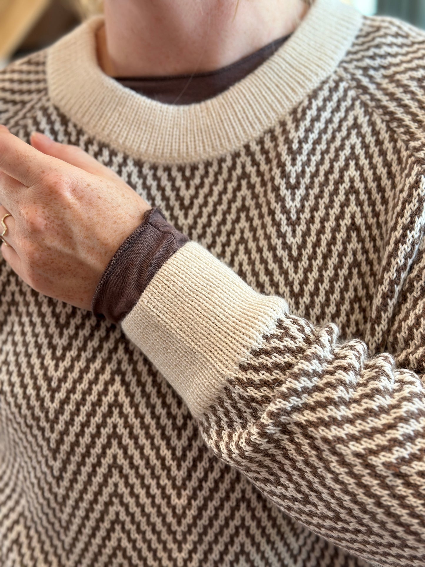 Nao Sweater IVORY/COCOA