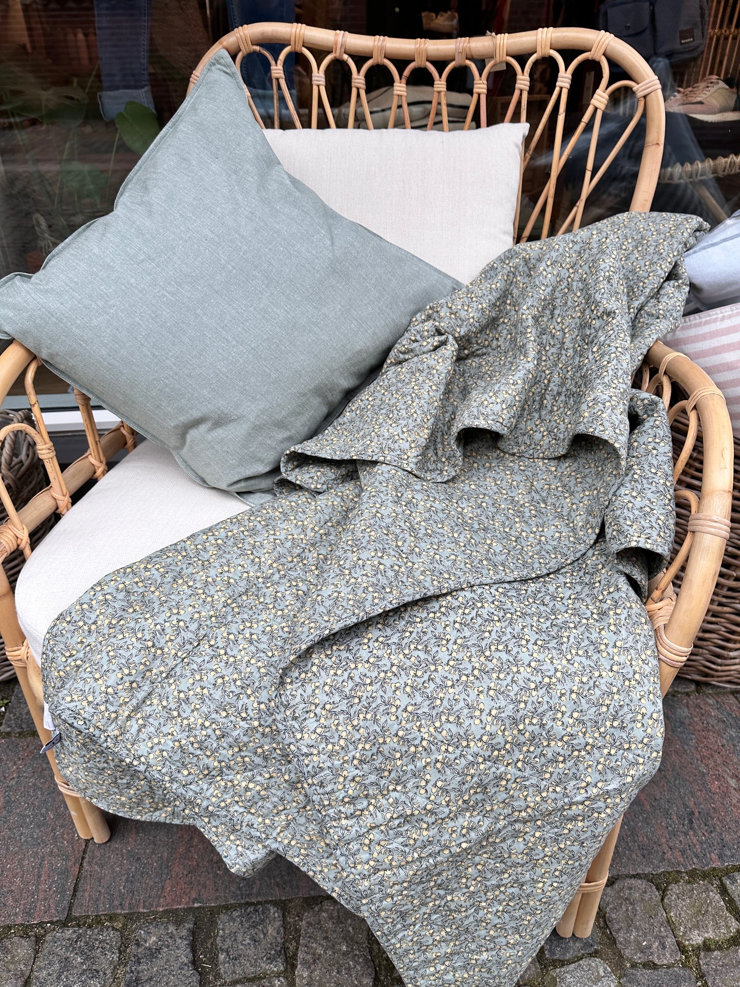 Quiltet plaid (140x180 cm) - lemon