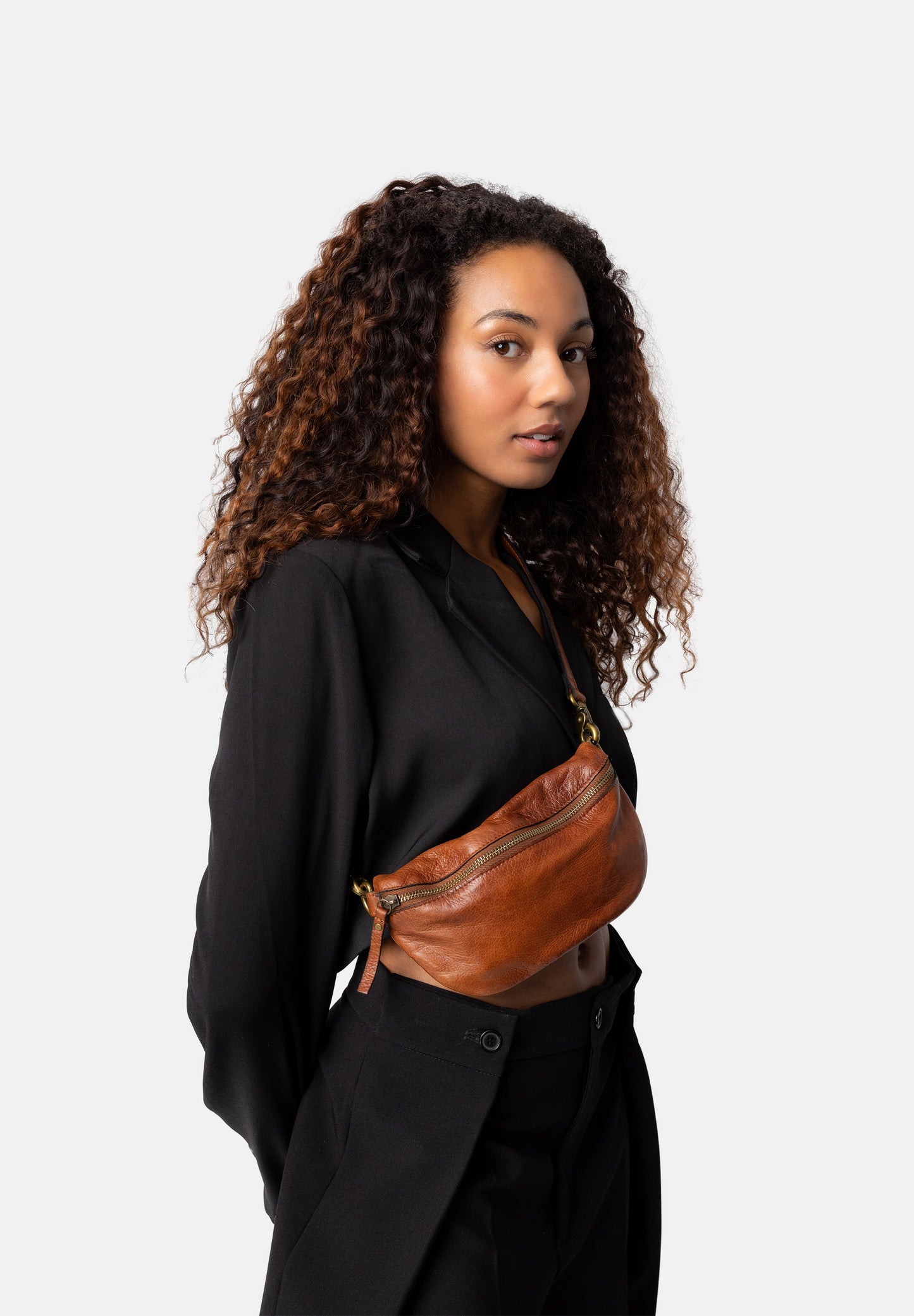 Gisela Bumbag, Walnut, Re:designed