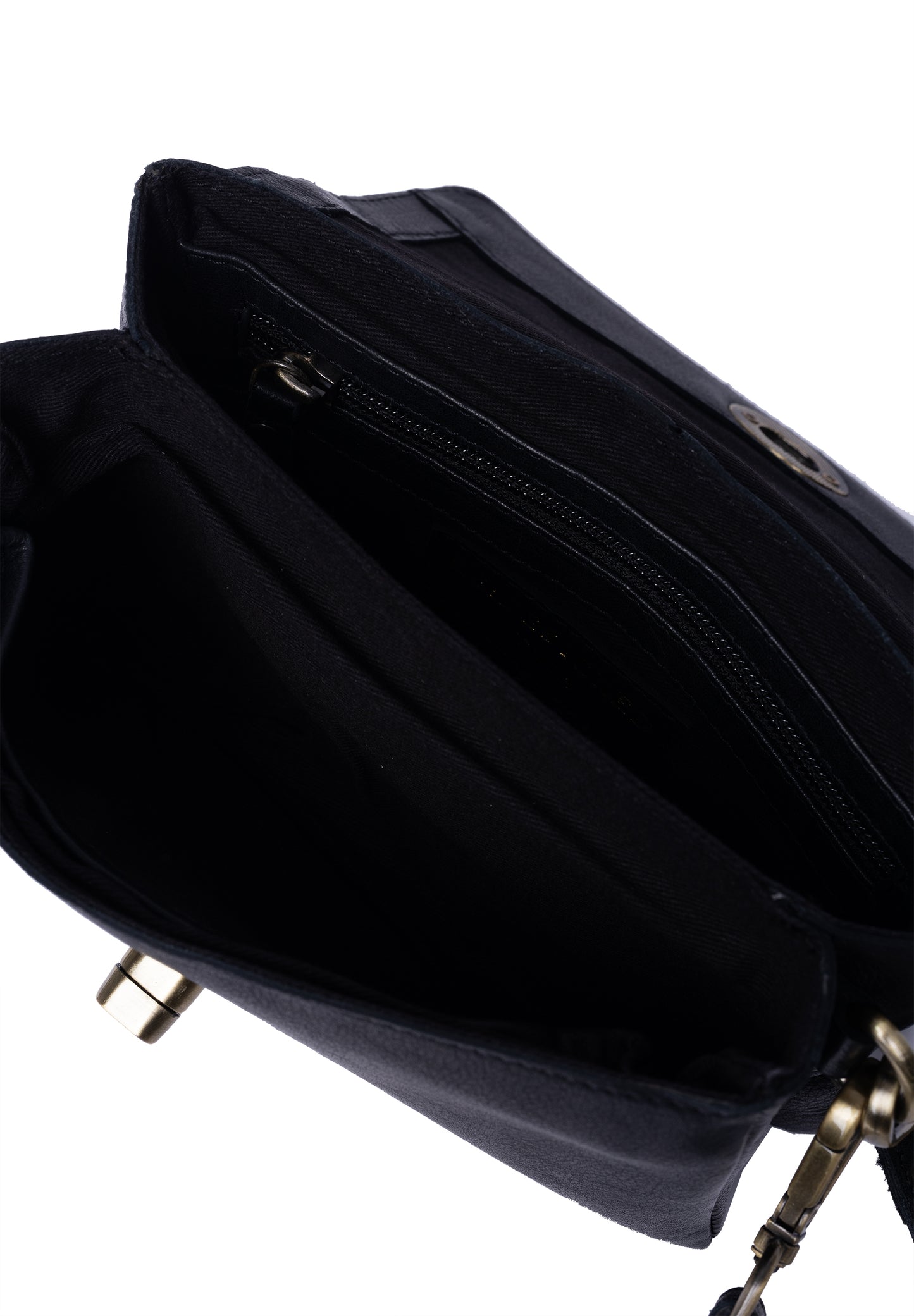 Nisha Clutch, Black, Re:designed