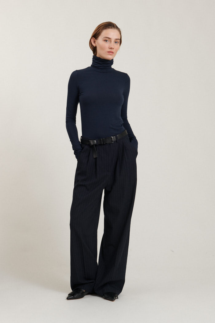 Joline T-Neck, Navy, Basic Apparel