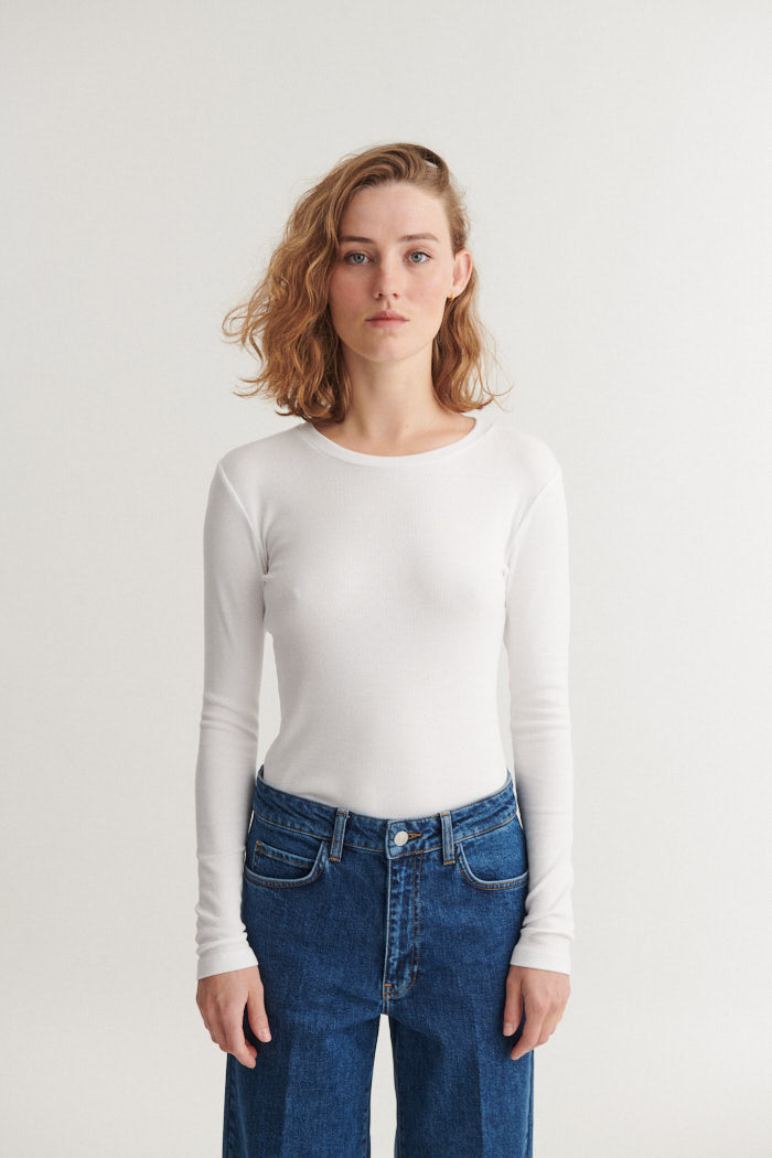 Ludmilla LS Tee, Bright White, Basic Apparel