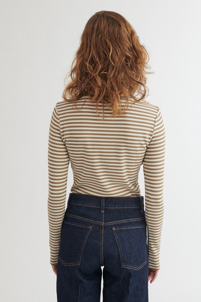 Ludmilla LS Tee, Covert Garden/Birch, Basic Apparel