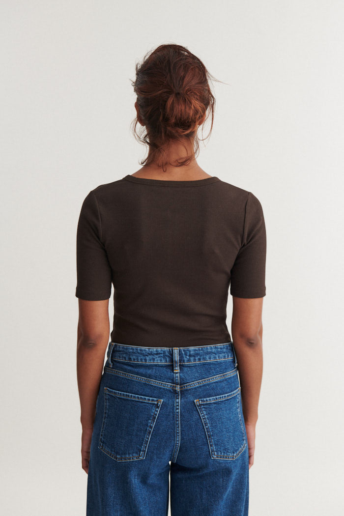 Ludmilla SS Granddad, Chocolate Torte, Basic Apparel