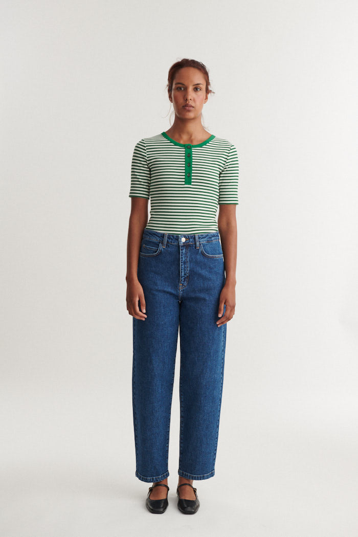 Ludmilla SS Stripe Granddad, Abundant Green/Whisper White, Basic Apparel