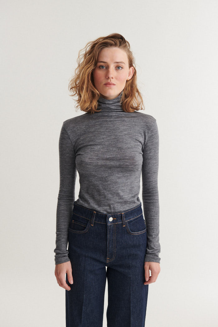 Rinja T-Neck, Grey Melange, Basic Apparel