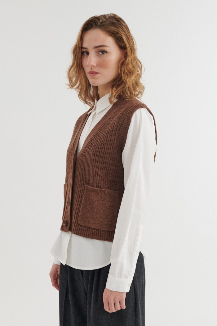 Liz Vest, Fondue Fudge, Basic Apparel