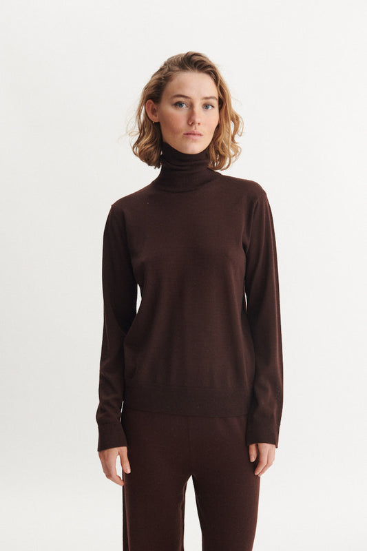 Vera Roll Neck, Chocolate Torte, Basic Apparel