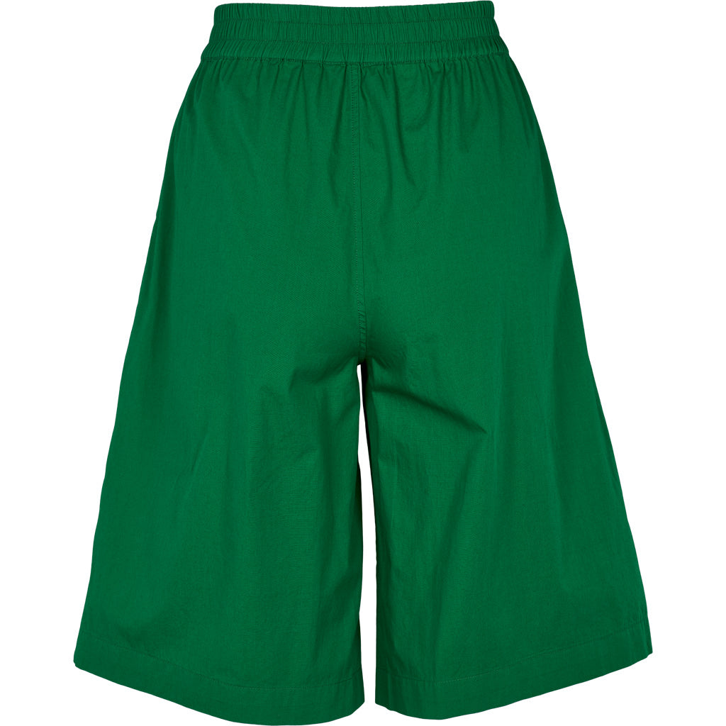 Silje Bermuda Shorts, Abundant, Basic Apparel