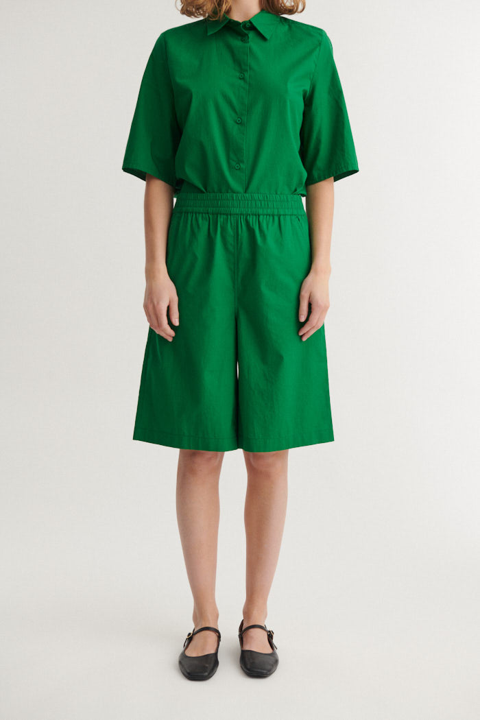 Silje Bermuda Shorts, Abundant, Basic Apparel
