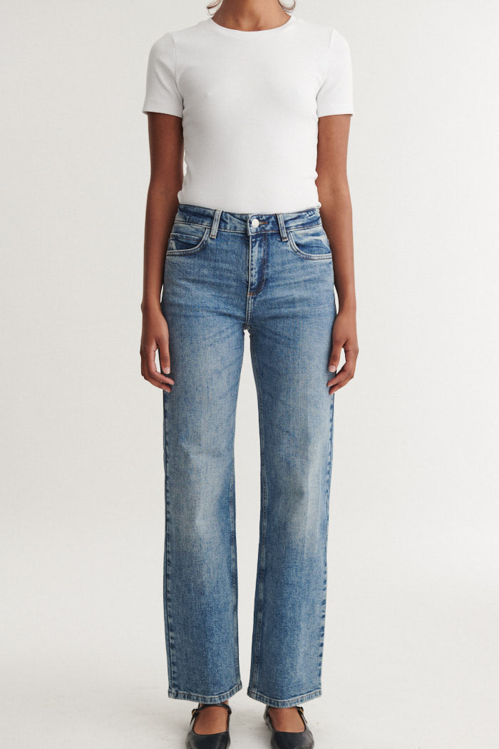 Elisa Jeans, Stone Washed, Basic Apparel