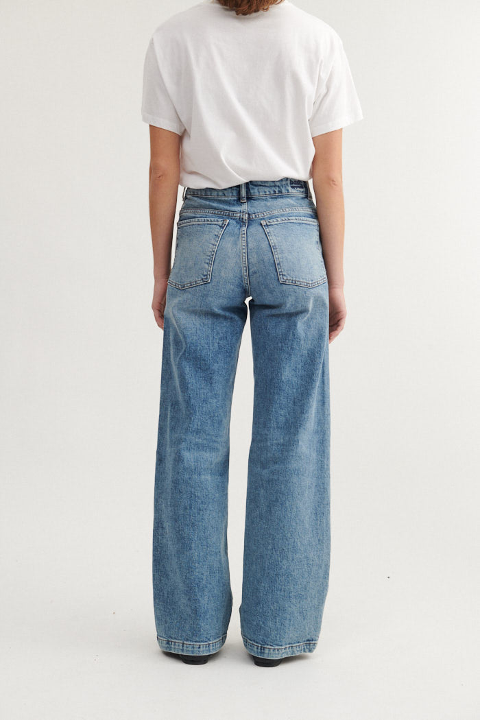 Enya Jeans (stone washed)