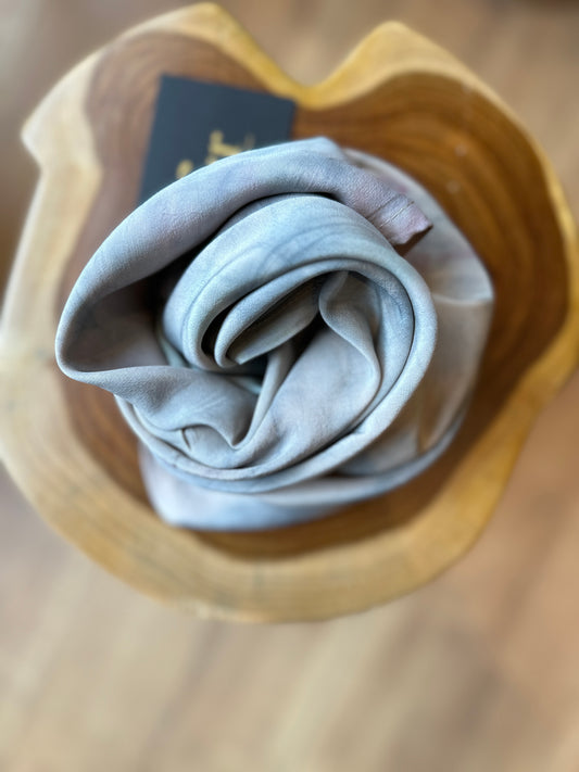#34 Lille silketørklæde (65x65 cm.)