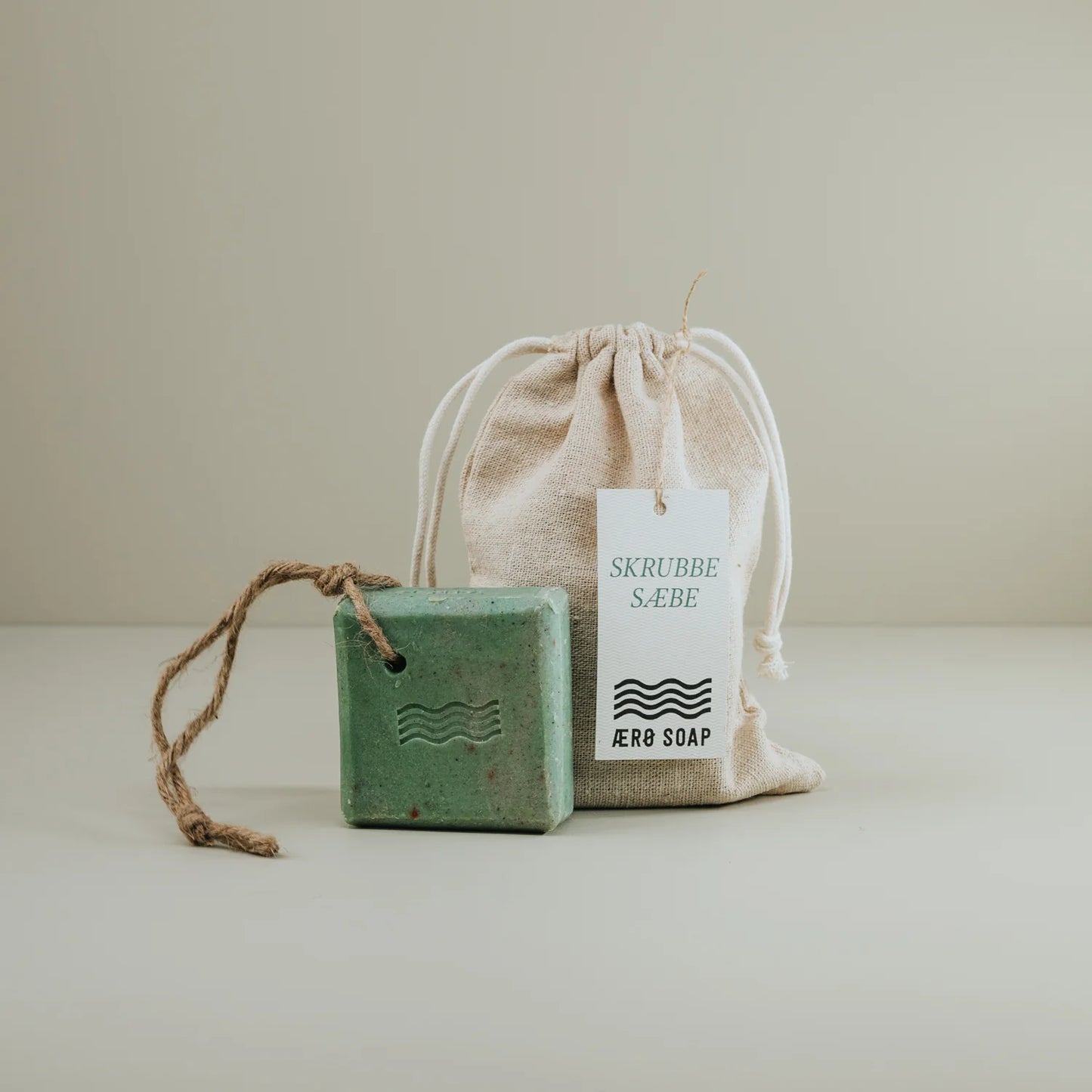 Skrubbesæbe med snor, Ærø Soap