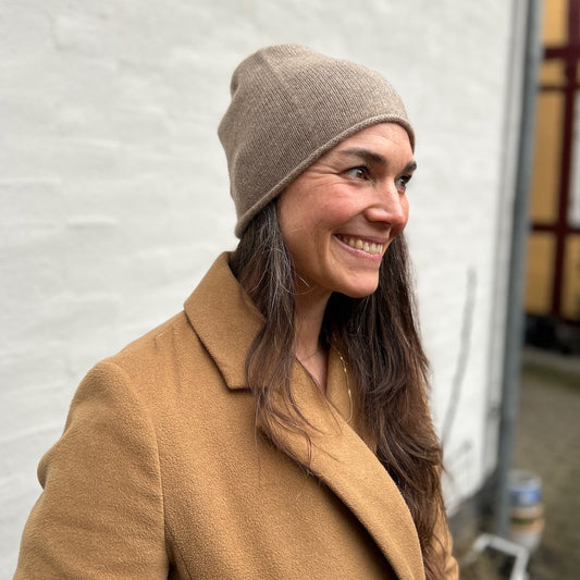 Bonn Cashmere Beanie SHITAKE