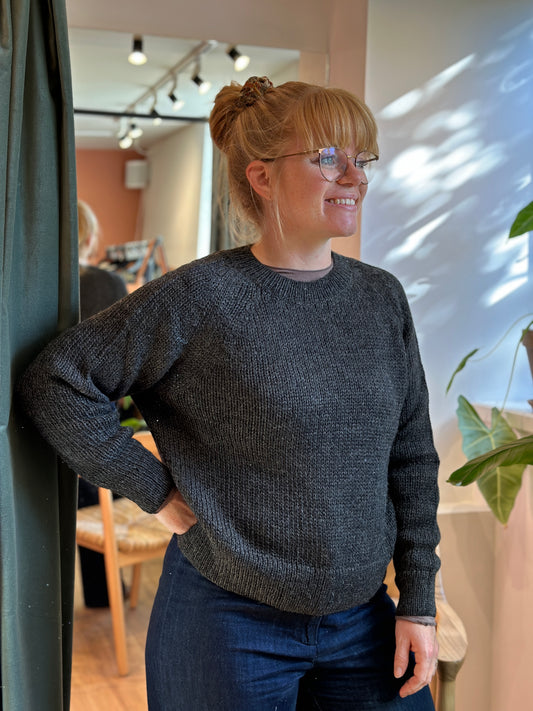 Naja Sweater CHARCOAL