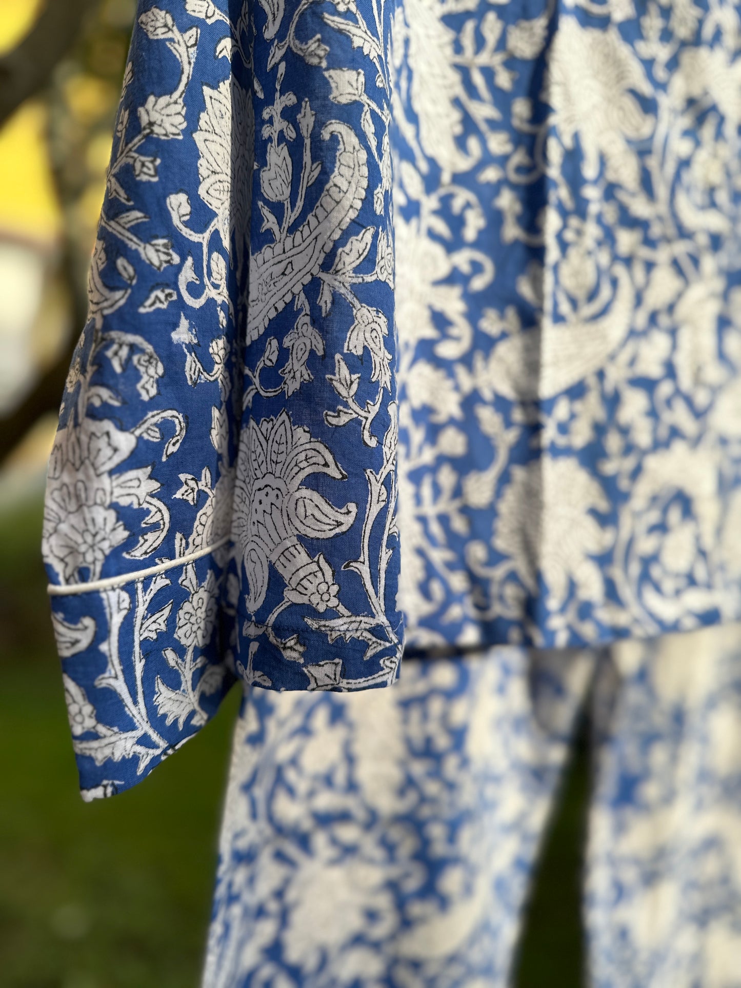 Pyjamas (blue flower)