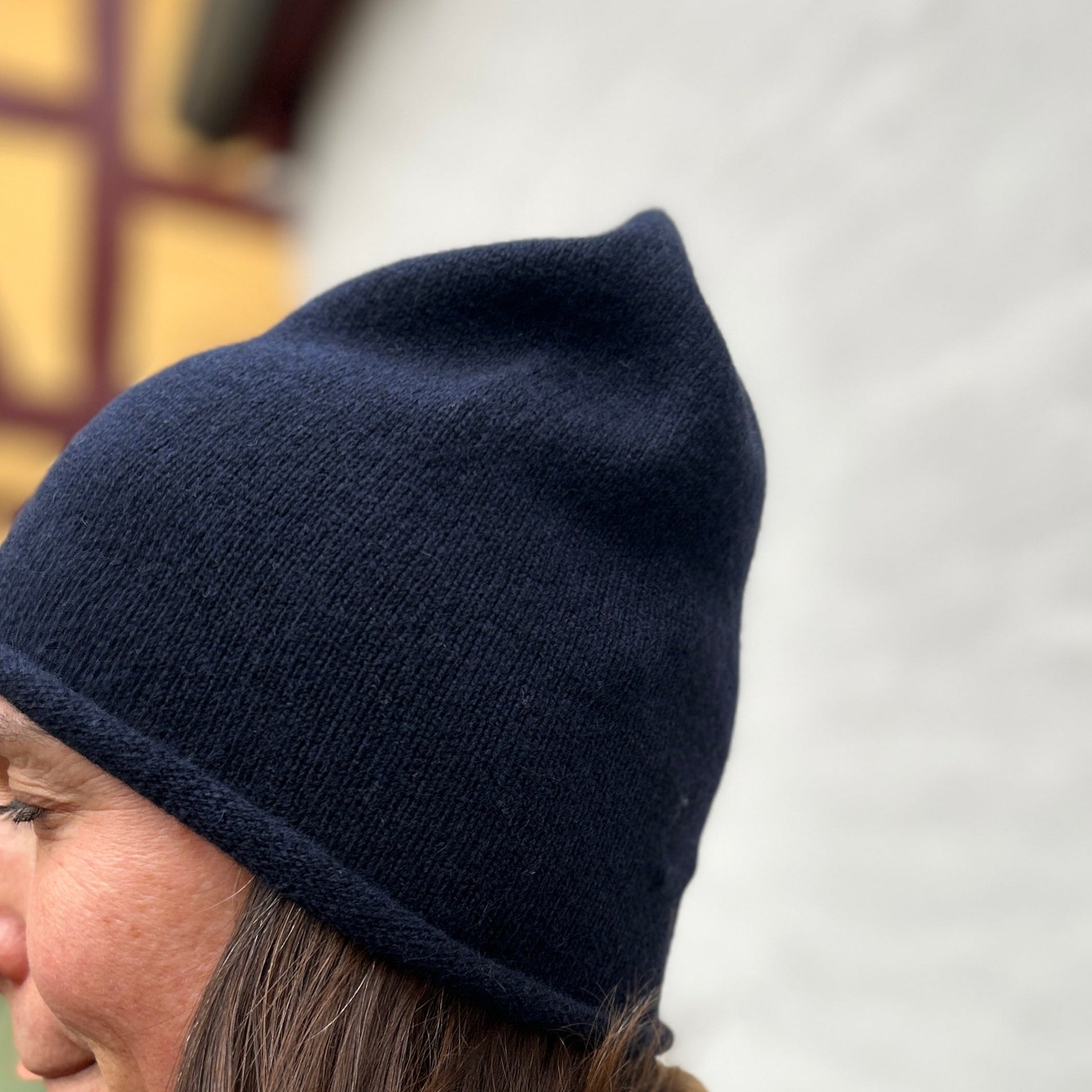 Navy blå cashmere hue