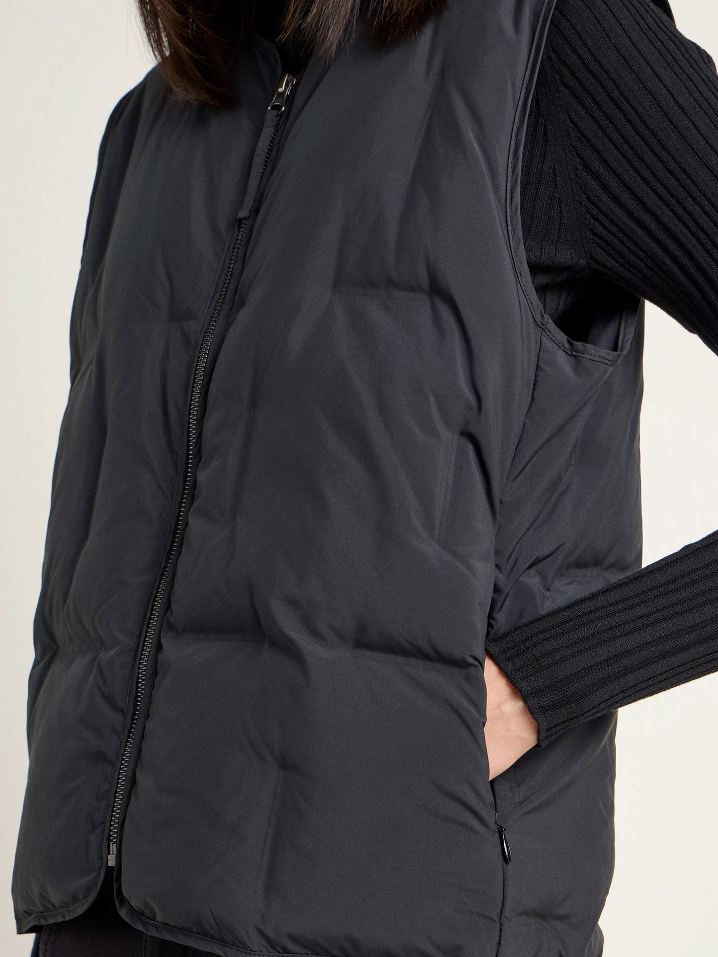 Vatteret vest (black)