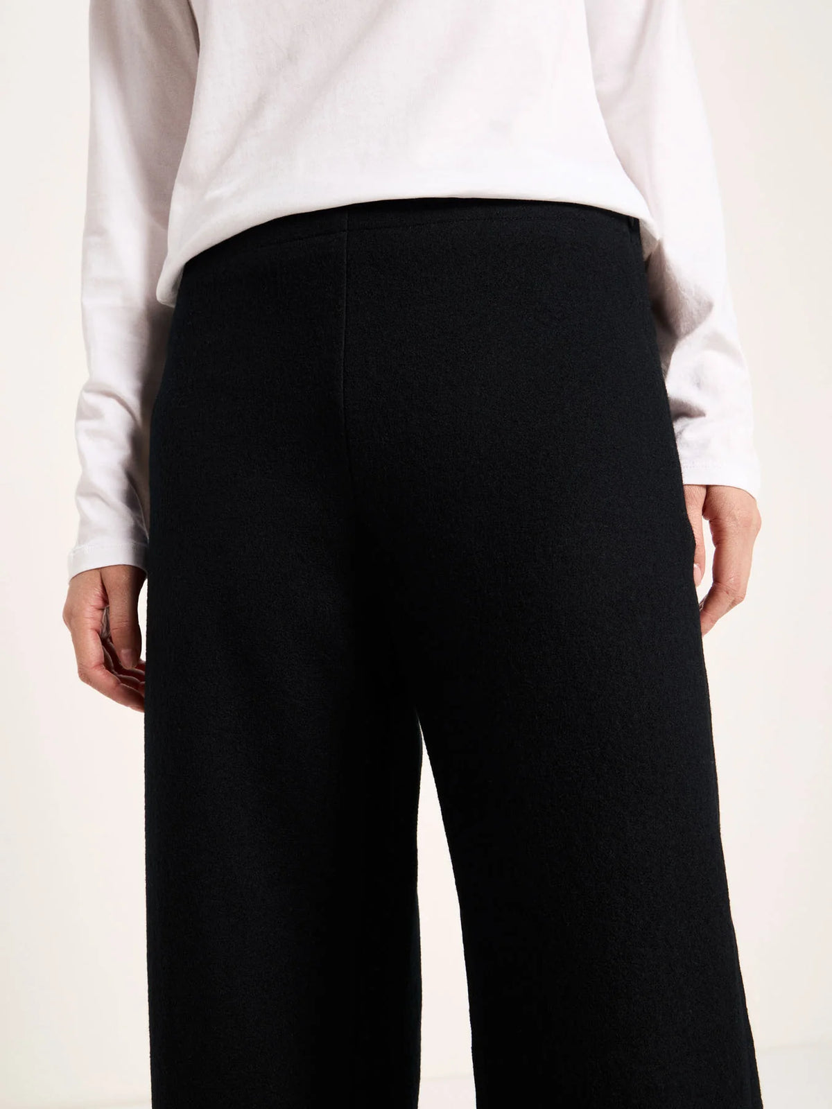 Cropped Buks, Uld, Black, Lanius