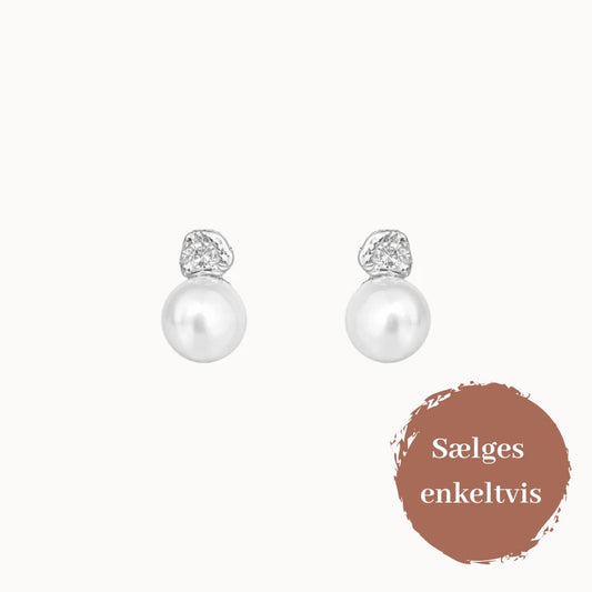 Seraya Earring, Silver, Nava