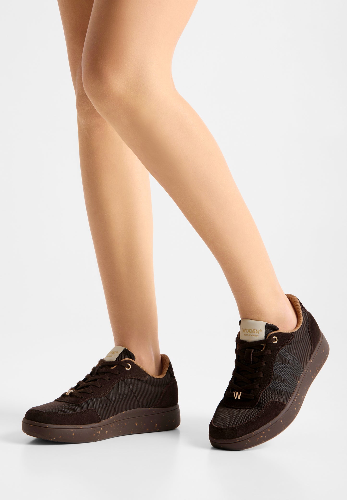 Line Sneakers, Chocolate, Woden