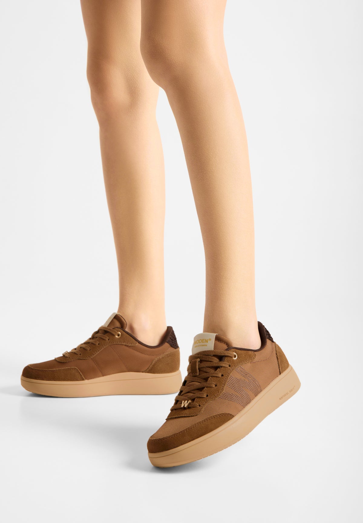 Line Sneakers, Caramel, Woden
