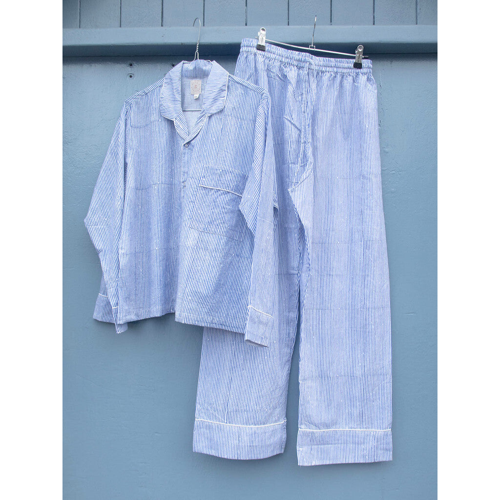Pyjamas (blue stripe)