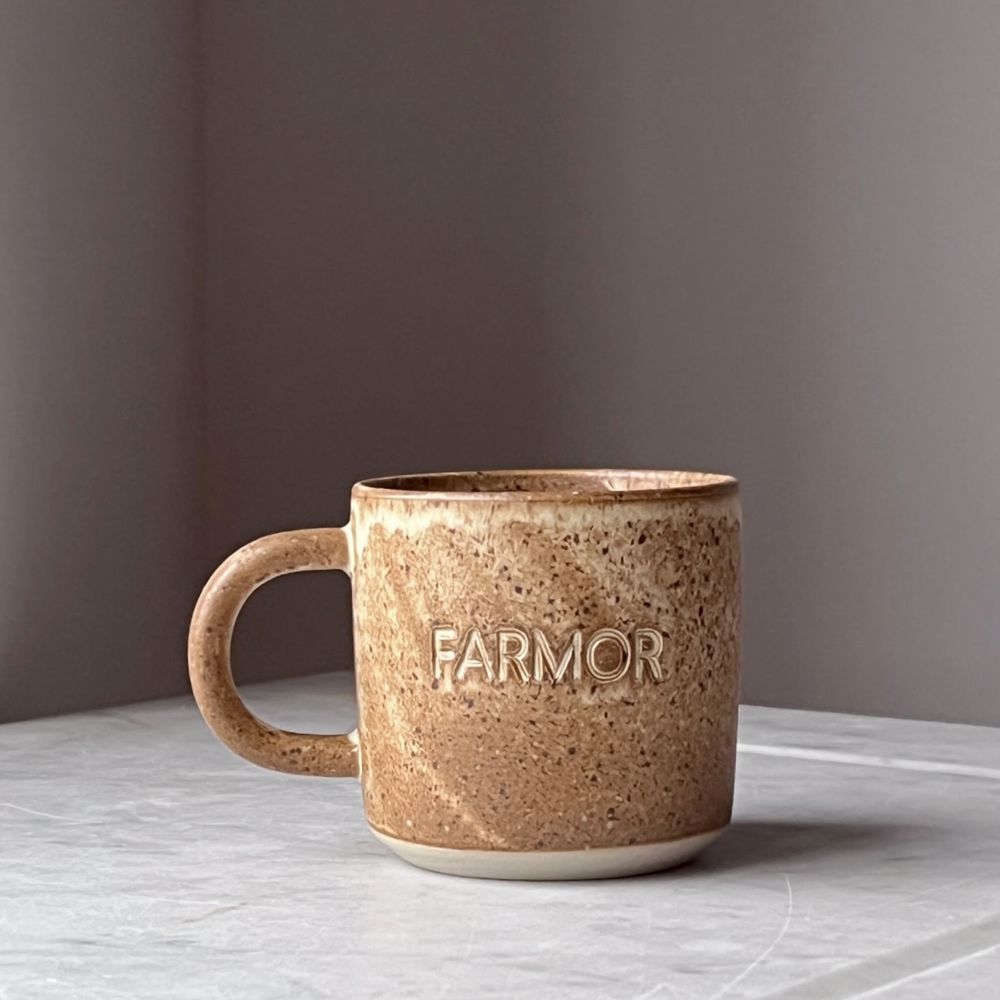Oda kop 'Farmor' BRUN