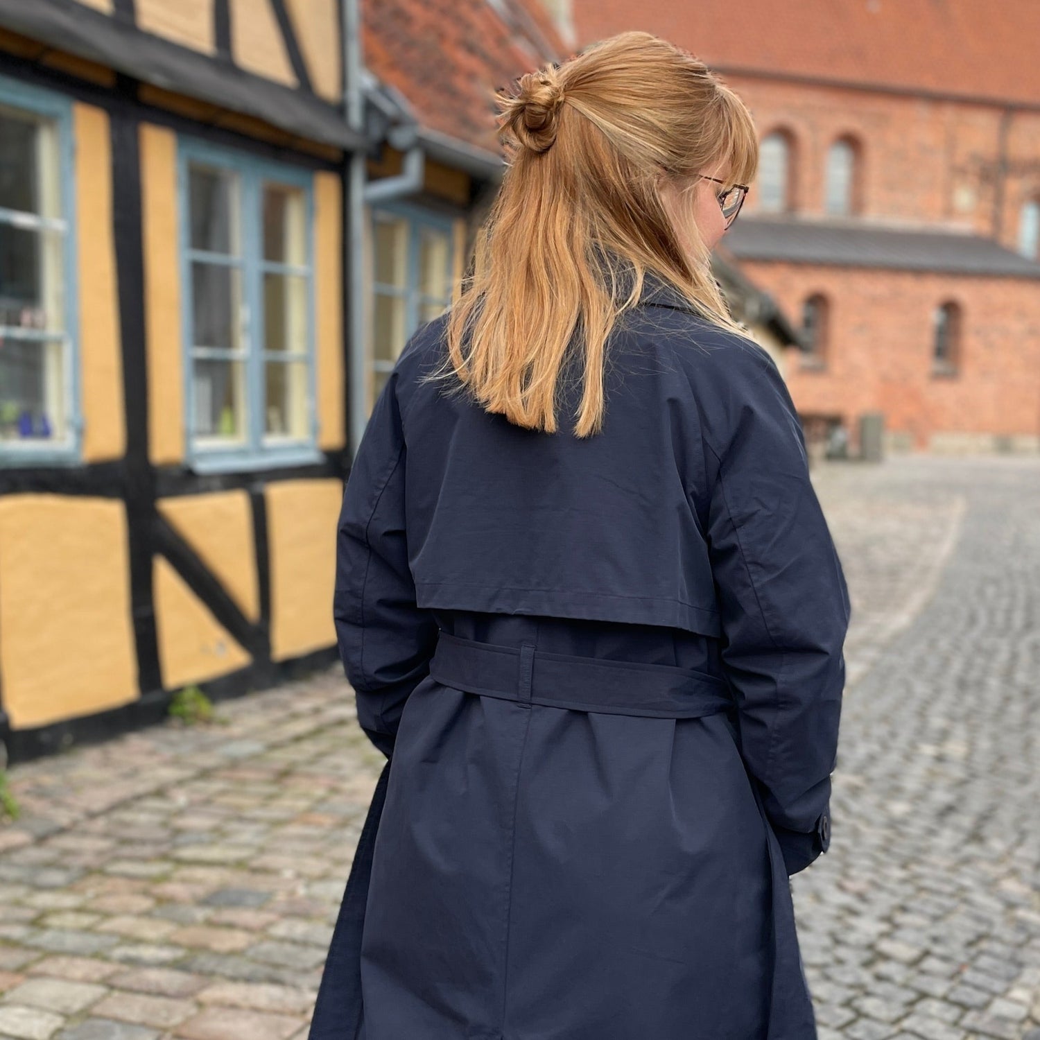 Apparel Gise Coat - - Trenchcoat mørkeblå – Butik 14