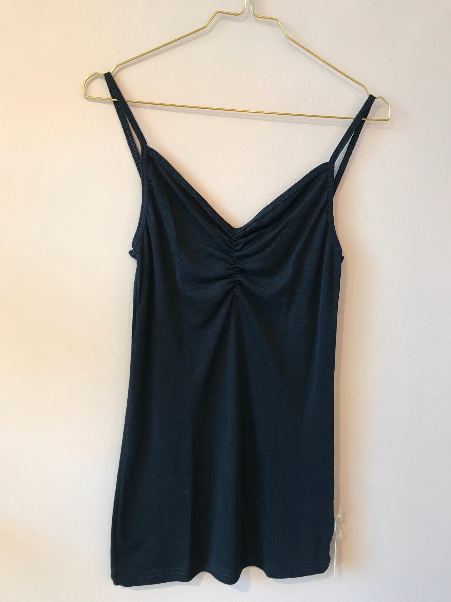Strop top (black) wool/silk